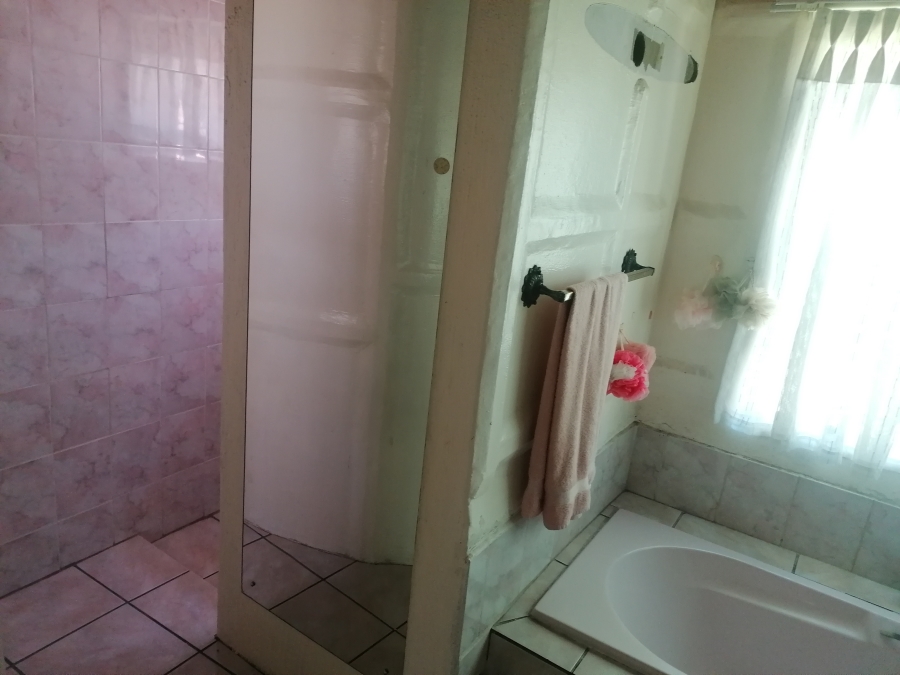 4 Bedroom Property for Sale in Sasolburg Ext 4 Free State